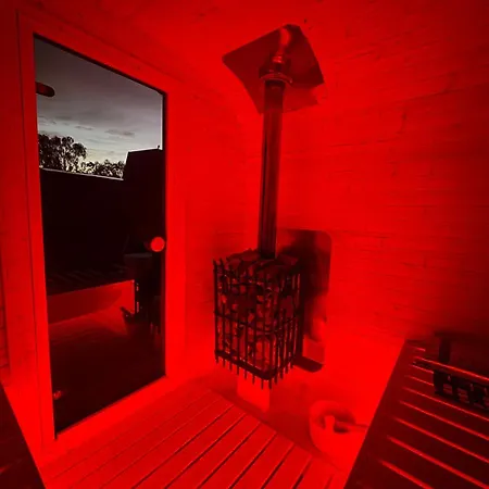 Het Aan Het Water In Hottub & Sauna Prázdninový dům *